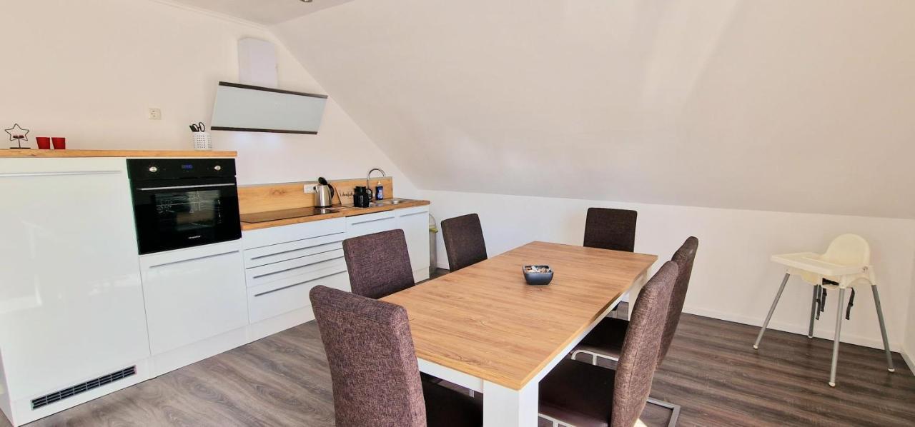 Ferienhaus Strandallee 10A Burhave Bagian luar foto