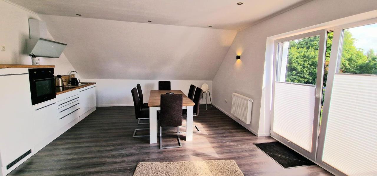 Ferienhaus Strandallee 10A Burhave Bagian luar foto